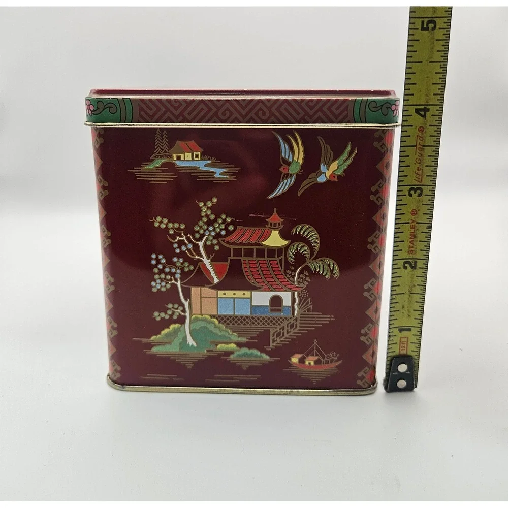 Vintage 1970s Daher Chinoiserie Pagoda Design Tea Tin, Made in England